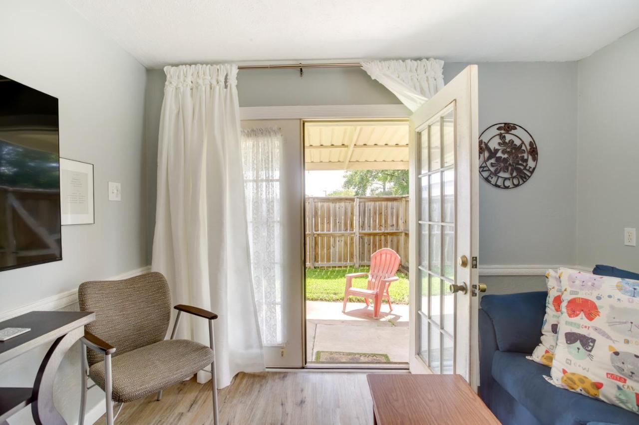 Cozy Shenandoah Home Less Than 2 Mi To The Woodlands Mall! エクステリア 写真