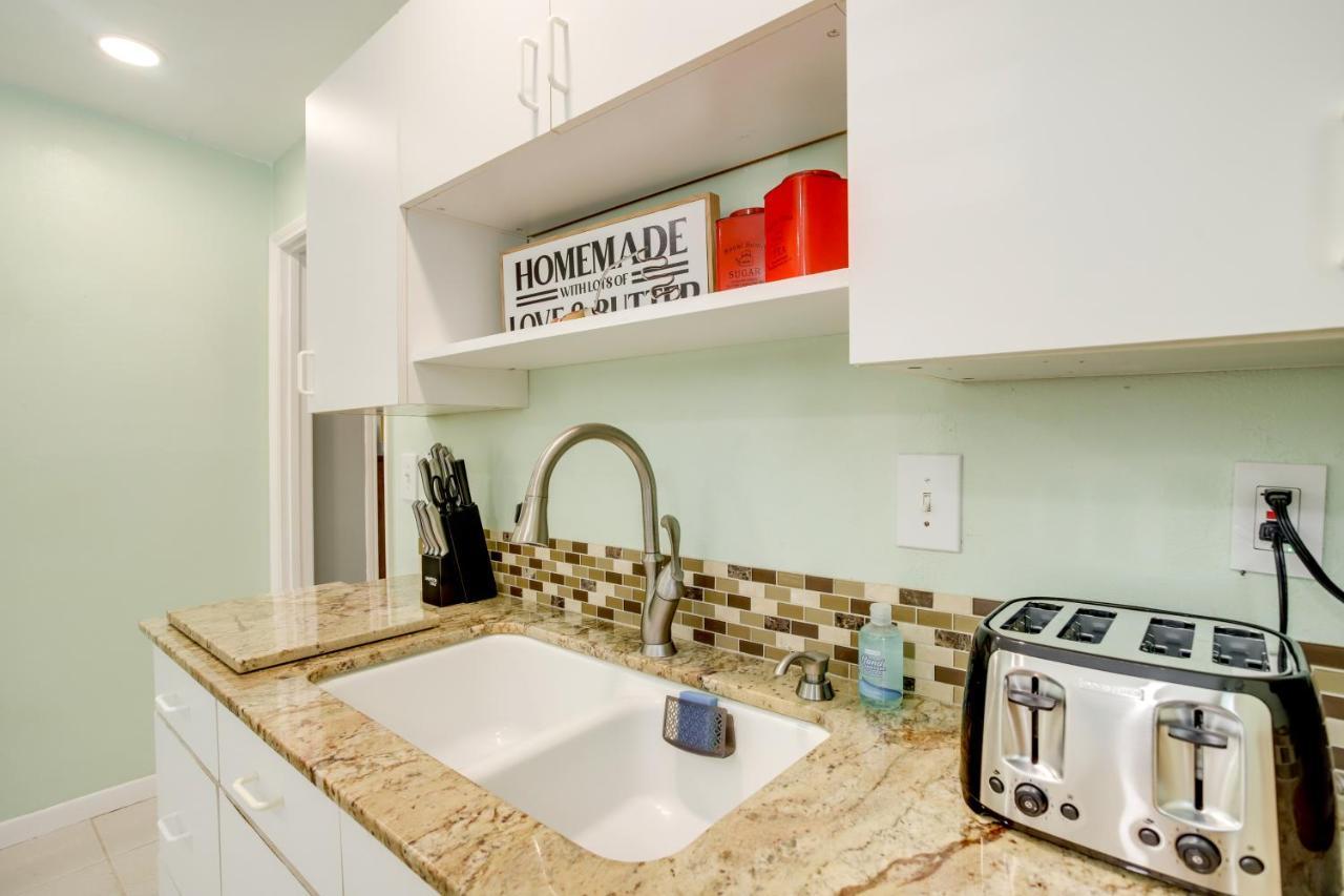 Cozy Shenandoah Home Less Than 2 Mi To The Woodlands Mall! エクステリア 写真