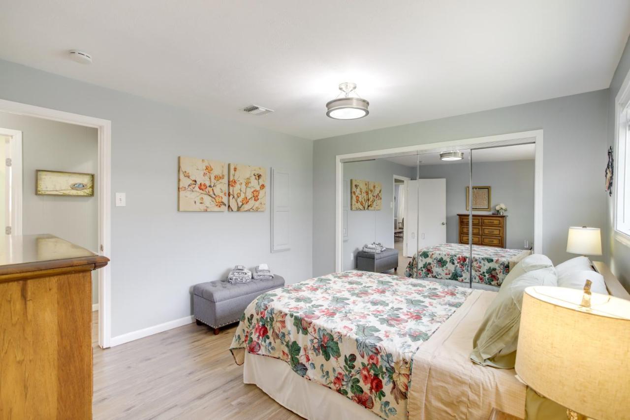 Cozy Shenandoah Home Less Than 2 Mi To The Woodlands Mall! エクステリア 写真
